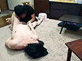 「大家のおばさんを口説いてキスを迫ってみた…」のサンプル画像4
