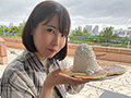 「最初は他人のそら似 そう思っていたけど、僕のカノジョはAV女優かもしれないー 一日中デートしたあと、嫉妬と優越感渦巻く中でめちゃくちゃ中出ししまくった。 枢木あおい」のサンプル画像1