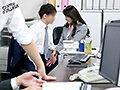 「おばさん女上司と残業セックス中出しオフィス 小早川怜子」のサンプル画像5