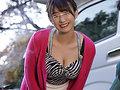 「旅行中のキャンピングカーでヤリマン田舎娘たちと数珠繋ぎヤラれまくりFUCK!暇してる田舎のヤリマンが暇なヤリマンを呼び、そのヤリマンがまた…」のサンプル画像2