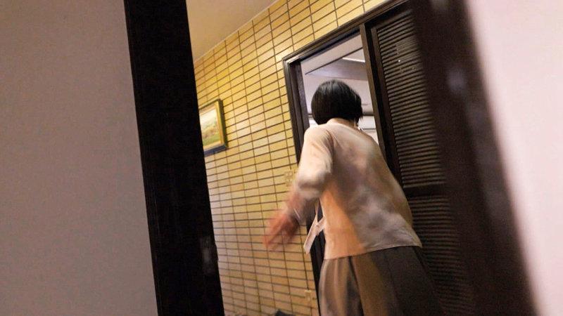 「今からこの大家族全員レイプします」のサンプル画像9