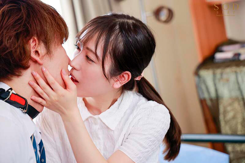 「小湊よつ葉 不良生徒の俺を甘いキスで翻弄してくる家庭教師のよつ葉先生との接吻ラブストーリー」のサンプル画像3