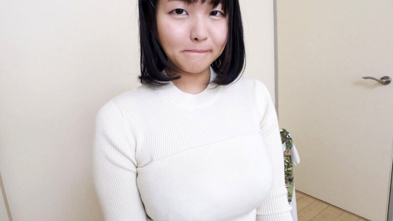 「高知の田舎っぺ爆乳素人さん 遥香/20歳/Hカップ ～地味な顔して痴女という衝撃～」のサンプル画像2