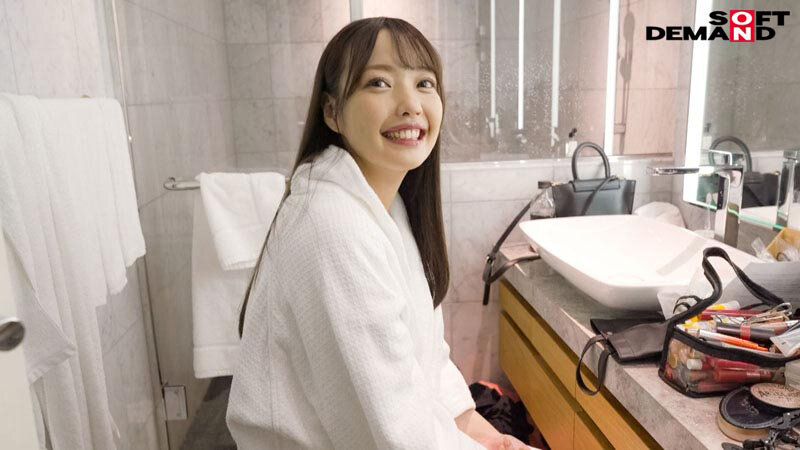 「チャキチャキ明るい奥さんはママ友グループのムードメーカー 宮多里奈 29歳 AV DEBUT」のサンプル画像10