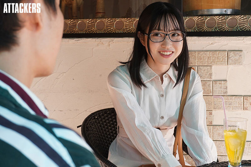 「バイト先の中年店長に全身舐め回されて完堕ちしてしまった女子大生。 小栗みゆ」のサンプル画像4