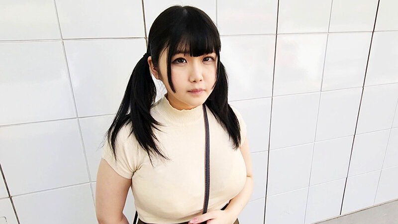 「発掘！SNSで出会った乳の馬鹿デカい素人さん 柚（20歳） 破廉恥H-cup」のサンプル画像1