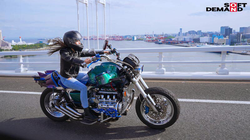 「塗装屋ライダー 水城麗沙 20歳 AVデビュー！」のサンプル画像3