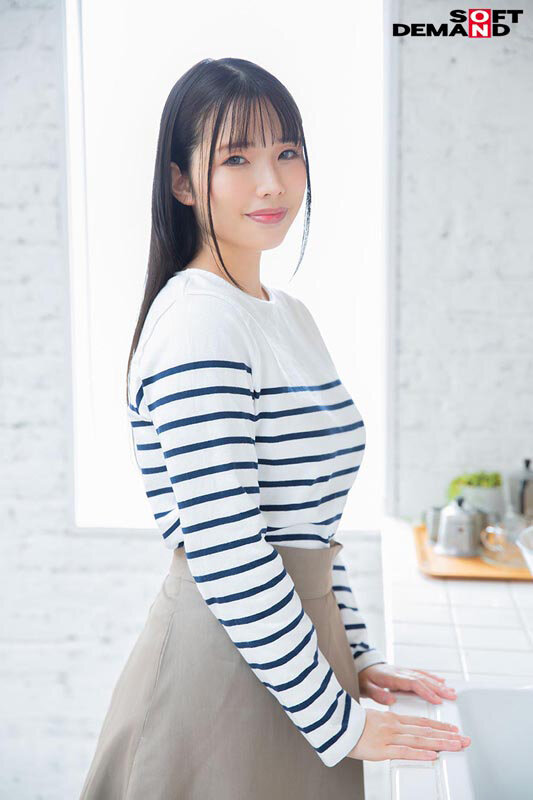 「優しい家族に包まれて愛を育む幸せ奥さん 早瀬文乃 32歳 AV DEBUT」のサンプル画像3