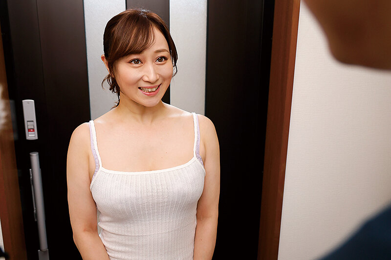 「噂の引っ越し業者は巨乳でプリプリお尻のピタパンお姉さん 川上ゆう」のサンプル画像1