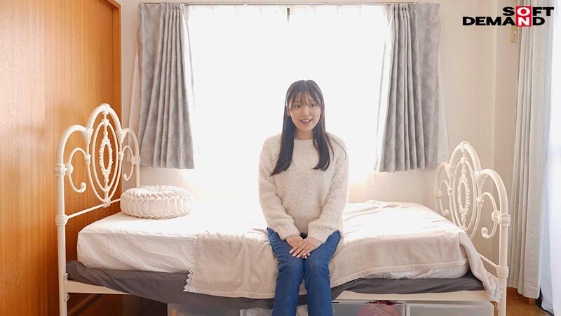 「着ぐるみバイトAVデビュー 素直で優しいスーツアクター女子の人より変わってたことは、、、ドM過ぎて、初心を脱ぎ捨ててました。及川莉央(22)パイパン」のサンプル画像3
