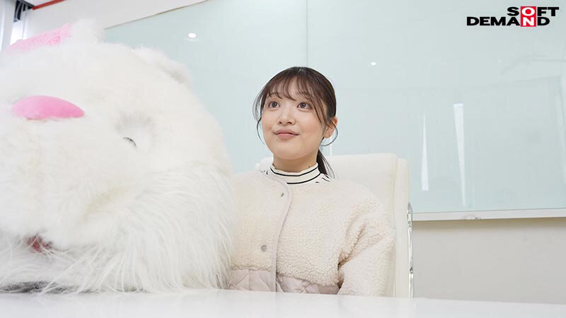 「着ぐるみバイトAVデビュー 素直で優しいスーツアクター女子の人より変わってたことは、、、ドM過ぎて、初心を脱ぎ捨ててました。及川莉央(22)パイパン」のサンプル画像8