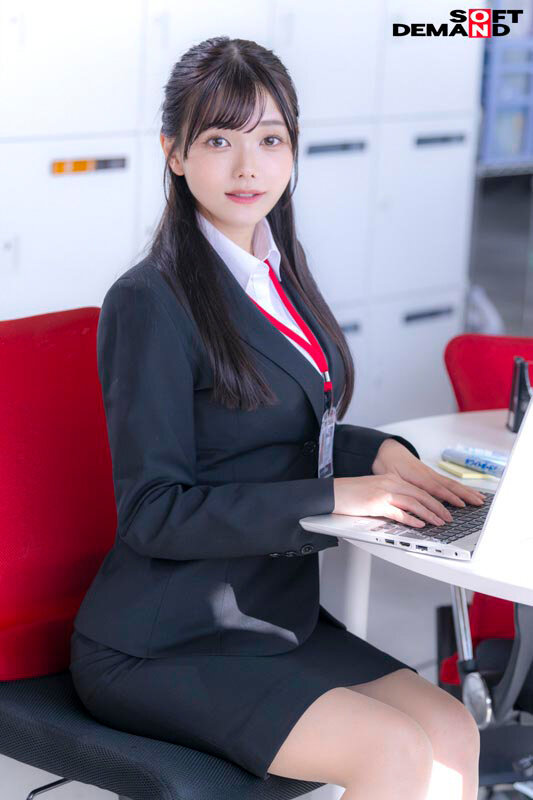 「宣伝部 松永あかり 初AV出演」のサンプル画像2
