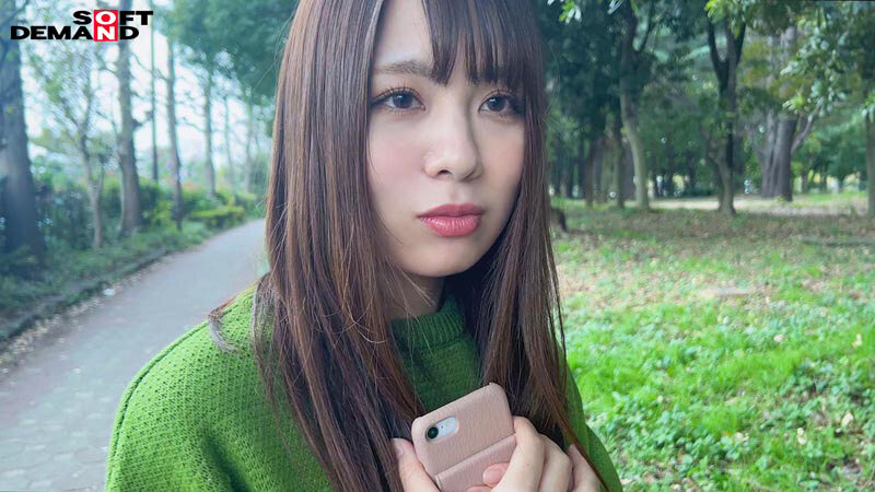 「新卒2年目 編集部 生田優梨 有給取って、ぶっかけ精子に溺れました」のサンプル画像14