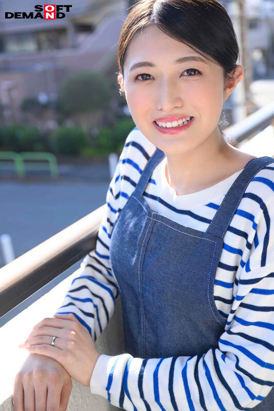 「「人の役に立つことが大好き」こども食堂でボランティアに従事。料理が得意なお漏らし奥さん 足立美緒 30歳 最終章 「中に出されるなんて何年ぶりだろう」旦那以外の男と生SEXに溺れて行く5日間 自宅不倫中出しの記録」のサンプル画像2