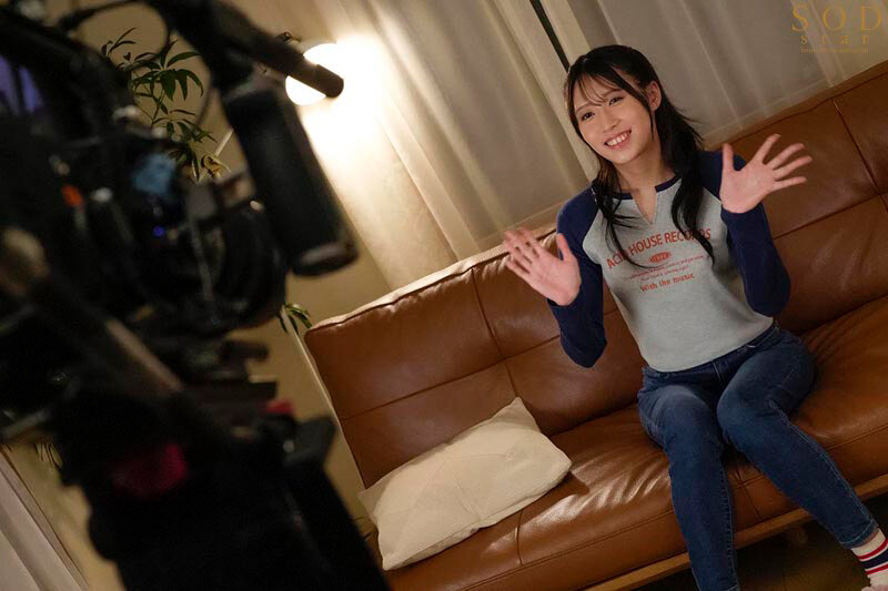 「18歳 初体験3本番 工場帰りの平日アフター5にドキドキお迎えドライブ 天音かんな」のサンプル画像17