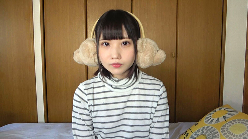 「「胸がちっちゃいのが恥ずかしいので、20年間処女でした。でも、今日卒業します…」紗霧(二十歳)」のサンプル画像2