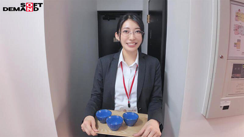 「秘書 守屋よしの 初AV出演」のサンプル画像6