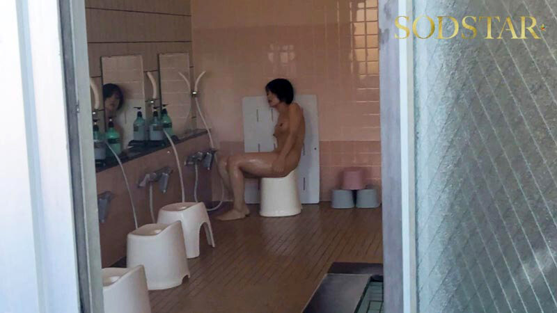 「えwww修学旅行中、ボーイッシュな新人担任教師に憑依したったww 実は超敏感ムッツリ体質だった事が発覚www 俺(先生)のカラダを使って消灯後男子連中とエロいことしまくった大絶頂おふざけ記録。 柴崎はる」のサンプル画像8