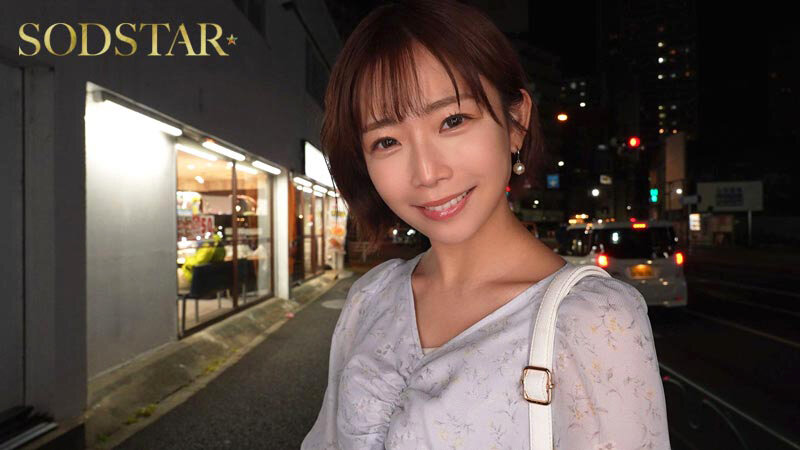 「【完全主観×顔面特化】超接近ゼロ距離で寝取られる快感 非常識痴女の囁き小悪魔誘惑逆NTRでチンバグ必須!! 紗倉まな」のサンプル画像13
