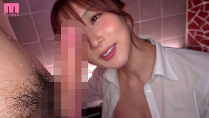 「僕の性癖に刺さる美脚女上司のノーパン直穿きパンスト挑発に負け上から目線で痴女られ20発射精し絶賛ドはまり中 大槻ひびき」のサンプル画像10