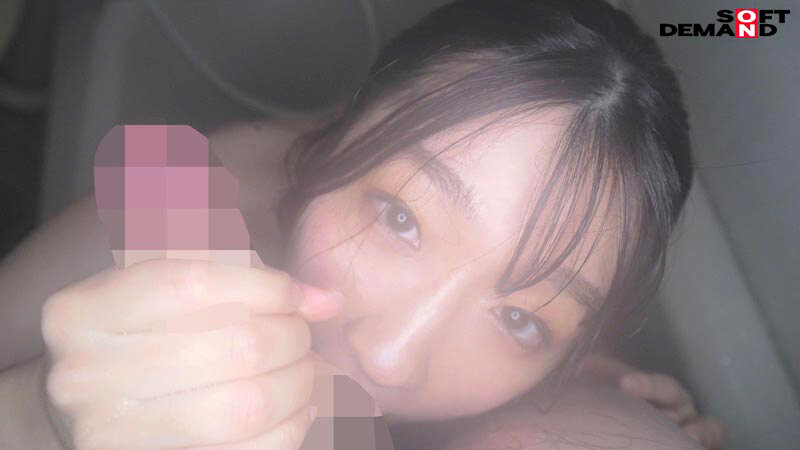 「【会社に内緒・自宅で初撮り】奨学金450万、限界新卒ちゃん。地味っぽいけど脱いだらクッソむちエロ漫画ボディ。 きよか 24歳」のサンプル画像11