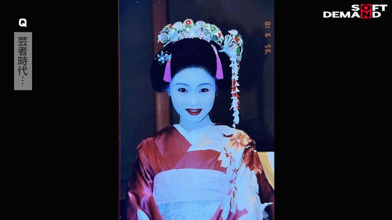 「綾瀬麻衣子(52)はなぜカメラの前でSEXをしてきたのか?「AVデビューから34年。私、素人に戻ります」」のサンプル画像3