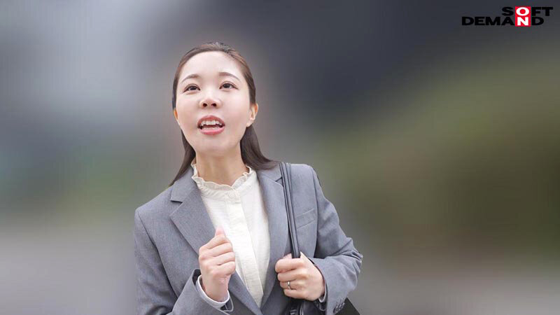 「都内保険会社で働くFカップ若妻ファイナンシャルプランナー 三上咲 32歳 第2章 仕事中にヤリまくる絶頂不倫密会」のサンプル画像8