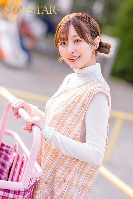 「息子が通う保育園の美人先生と妻子が実家に帰省中に自宅密会をして1週間ヤリまくった自宅密会で絶倫不倫セックス 青空ひかり」のサンプル画像2