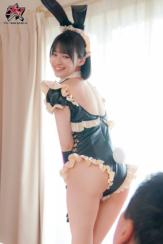 「痛カメコに小悪魔誘惑でガチ恋どぴゅ沼につき落とす痴女コスプレイヤー 秘密のコスパコ中出し撮影会 東條なつ」のサンプル画像9