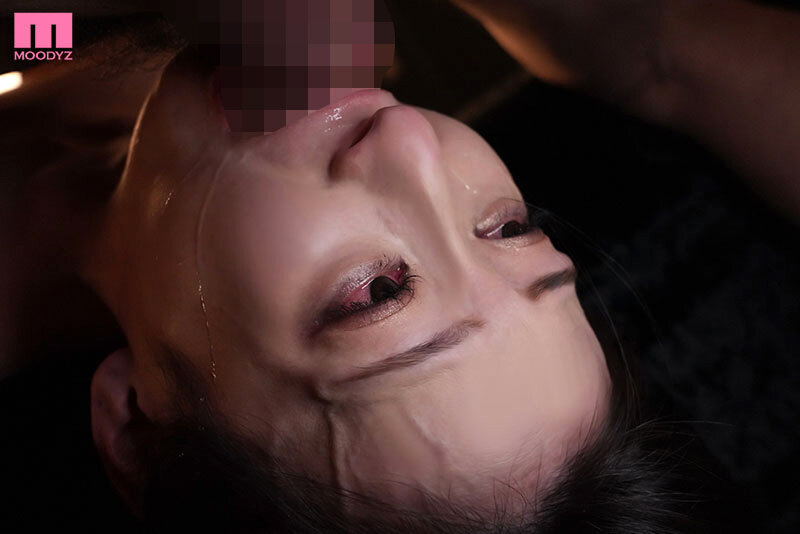 「喉奥鬼畜調教 イラマ狂いド変態マゾ妻 喉ボコ強制食道妊娠 ゆりさん」のサンプル画像4