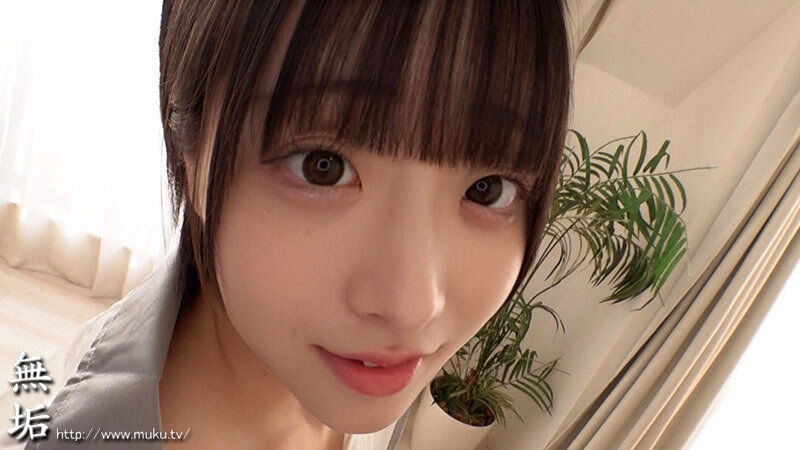 「普段は明るくて学校の中心的存在の女の子。 でも本当は… オジサンのおち○ぽに没頭し、イキ喘ぎまくる淫乱な変態少女だということは、クラスの誰もまだ知らない。」のサンプル画像8