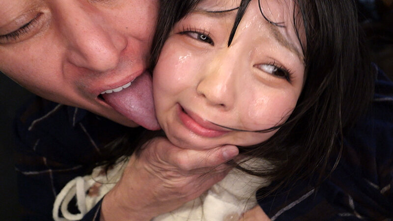 「顔面白濁レイプ 顔さえ触れることの出来なかったパパ活女子の秘密を知り、今では顔面に精子を塗りたくっています。 泉りおん」のサンプル画像3