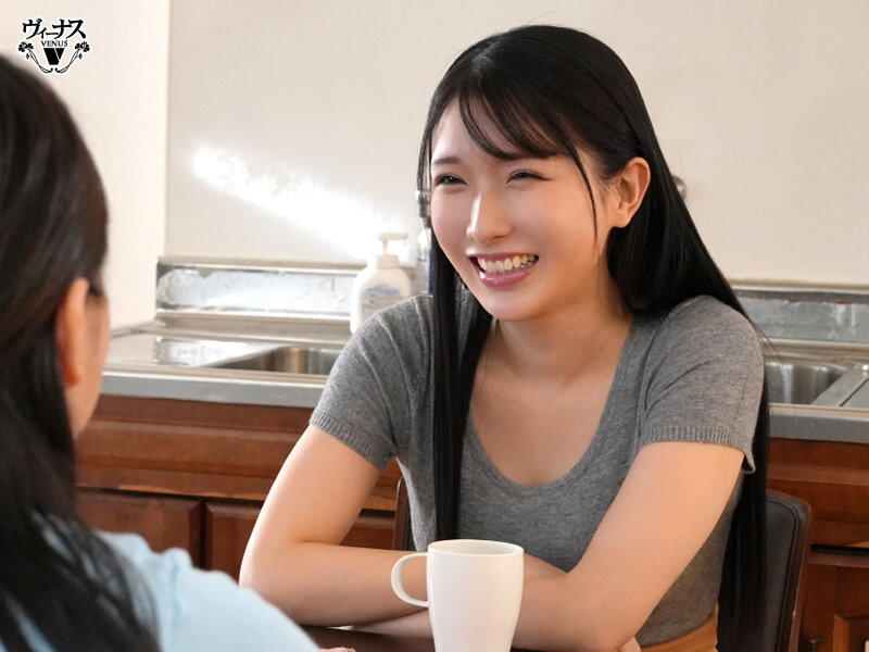 「最終電車でパンチラしていた嫁の義姉さんは勃起した僕に気付いて誘惑しはじめた 宮西ひかる」のサンプル画像3