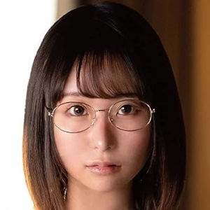 青井莉奈