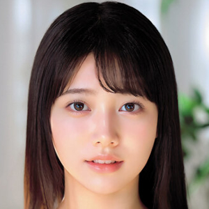 辰美アカリ